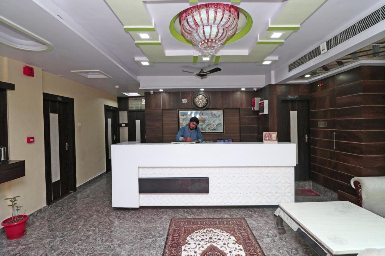 Oyo 15169 Hotel Rk Inn Lucknow Exterior foto